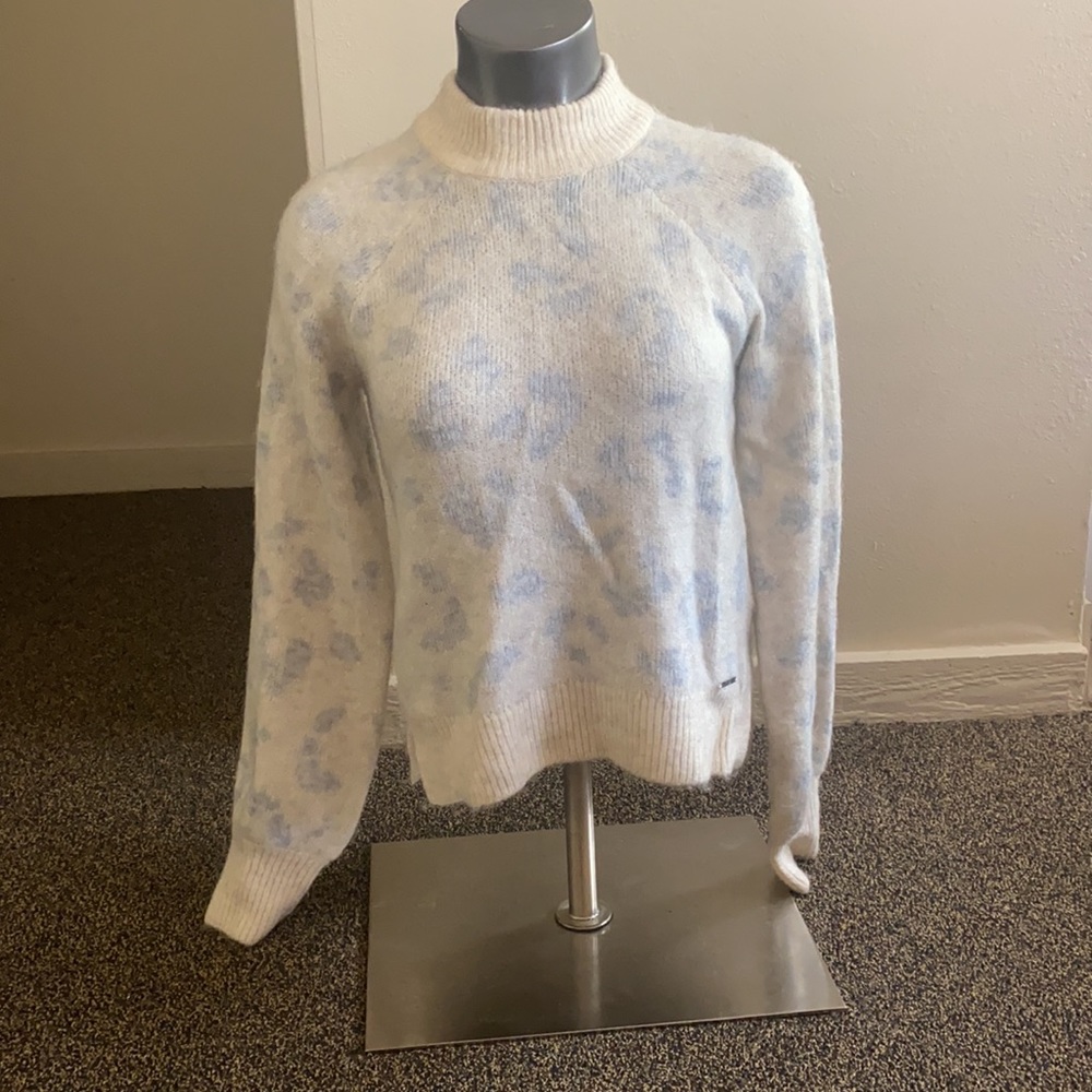 Abercrombie & Fitch mockneck animal print sweater